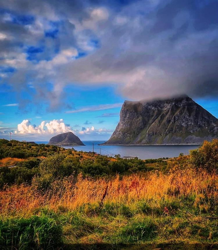 Cabin Panorama Lofoten With Jacuzzi Magic View Offersoya Exterior photo